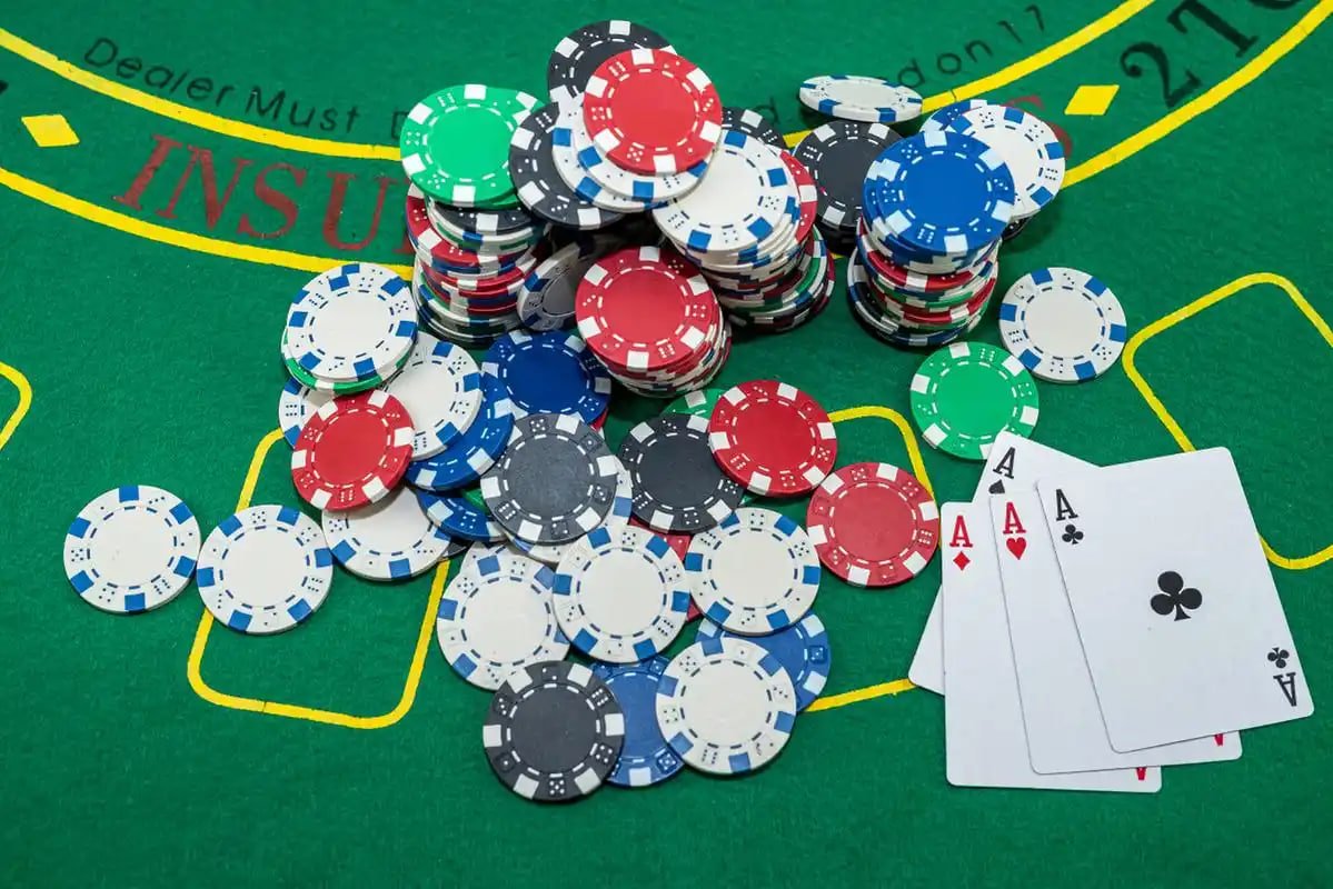 Filipino player joining a 789 Casino bingo room on a smartphone